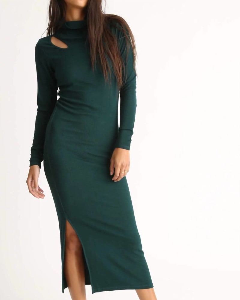 Front of a model wearing a size L Sidney Dress In Wintergreen in Wintergreen by Electric & Rose. | dia_product_style_image_id:347710